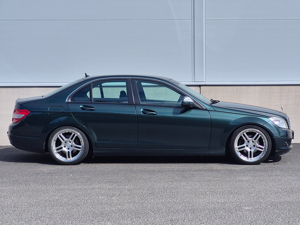 Mercedes-Benz C 220 CDI Classic sänkt 18 tums hjul dragkrok