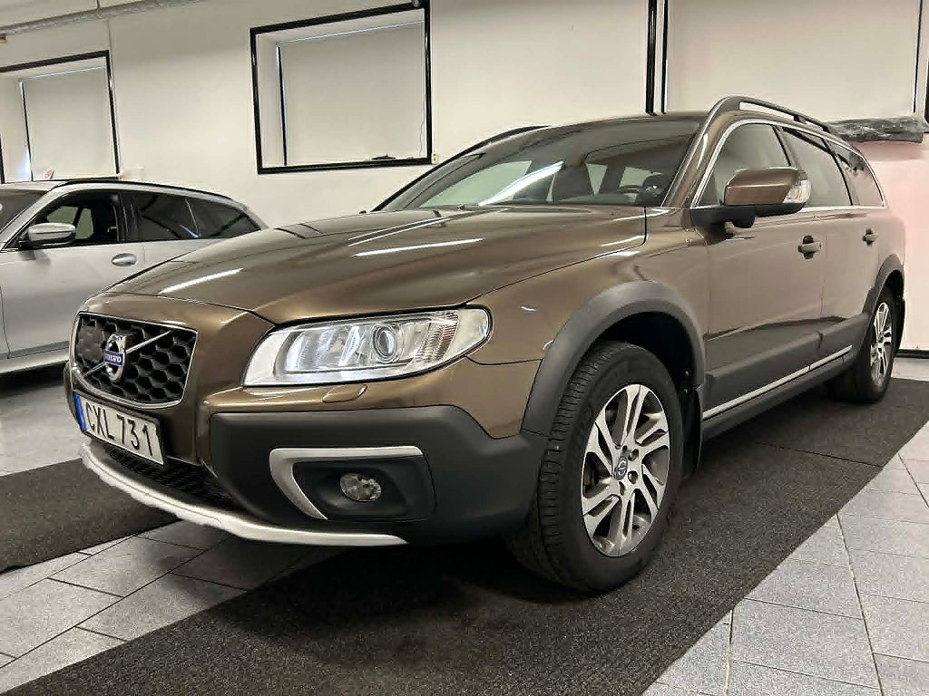 Volvo XC70 D4 AWD 181 hk Summum Euro 5 Drag S/V Fullservad Manuell