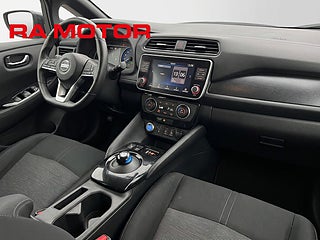 Halvkombi Nissan Leaf 11 av 22