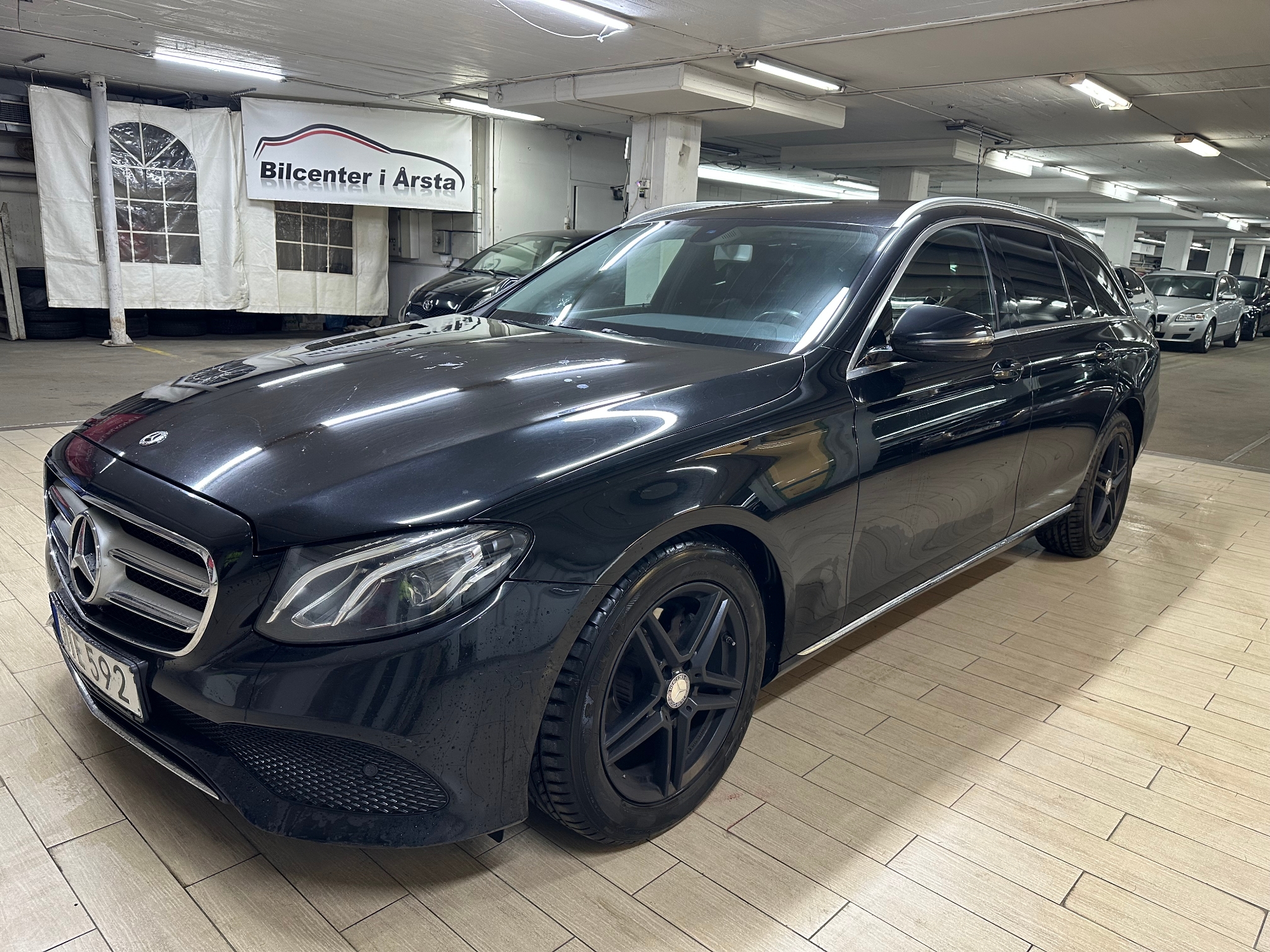 Mercedes-Benz E 2017, bild 2/27