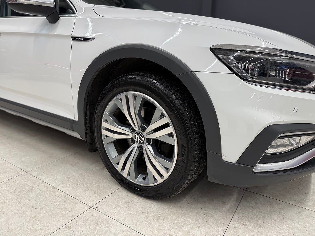 Volkswagen Passat Alltrack 2.0 TDI  4Motion 4.99%/Drag/Kamera/Värmare