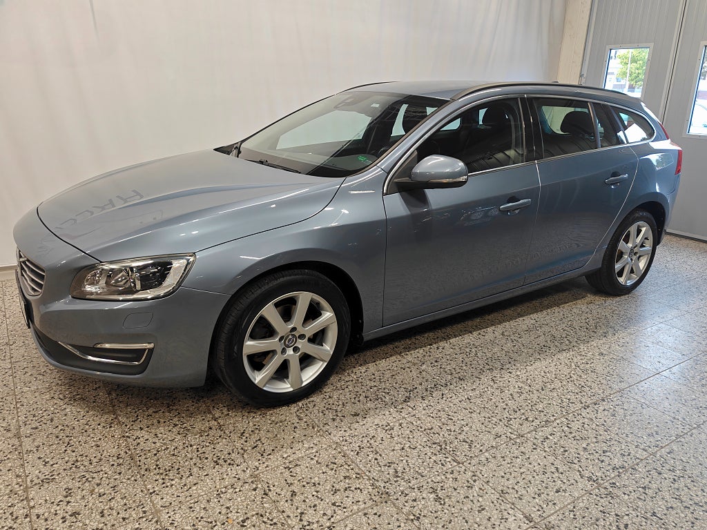Volvo V60 D3 Manuell, 150hk Momentum, nyservad inkl kamrem