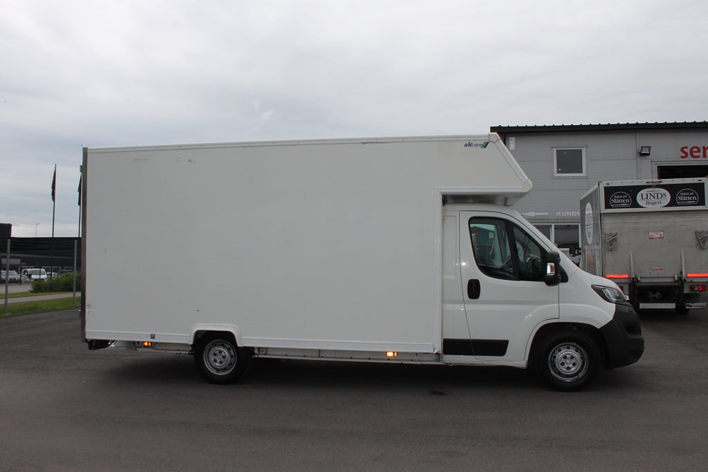 Peugeot Boxer Chassi Cab 335 2.0 BlueHDi Euro 6, bild 2