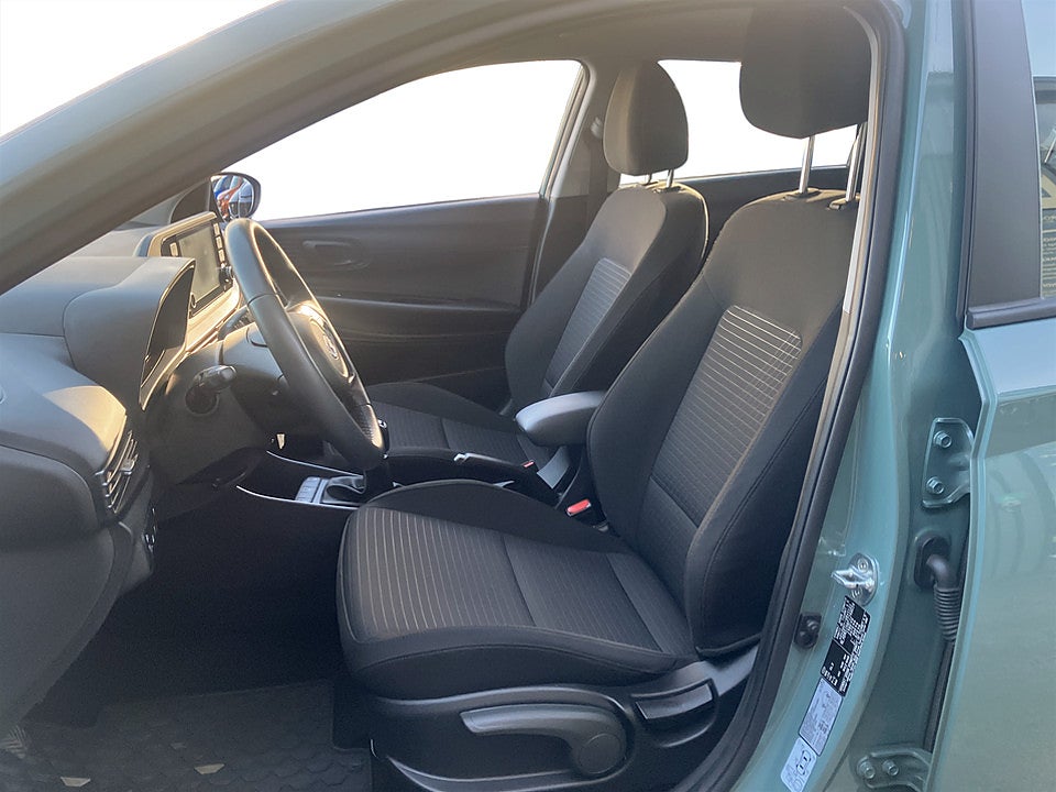 Bild på Hyundai i20 Essential 1.2 MPi 84hk B-KAMERA RATTVÄRME