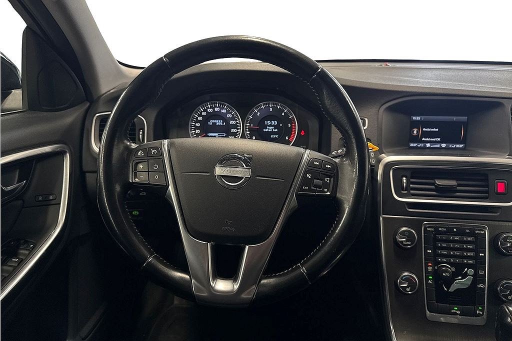 Volvo V60 D2 Momentum 115hk, Drag, kamrem bytt