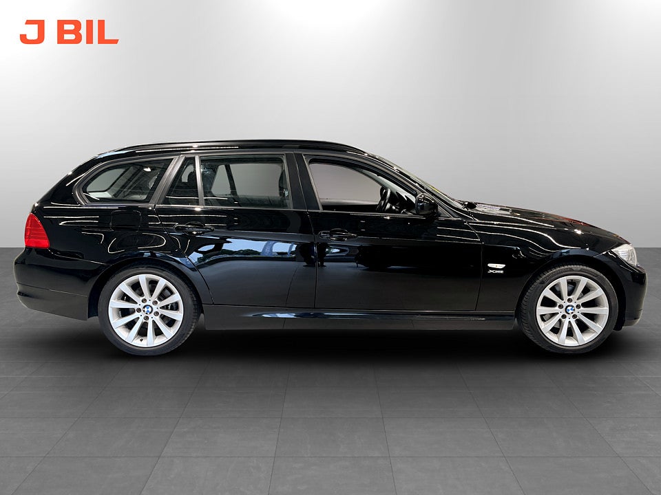 Bild på BMW 320D Touring 184hk Xdrive BLUETOOTH