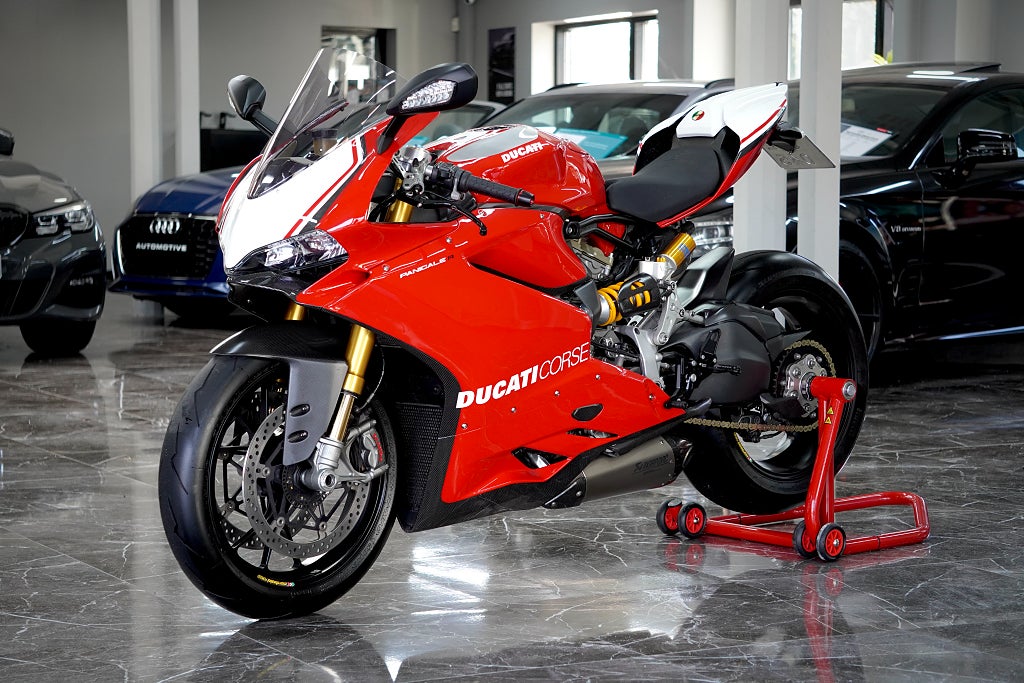 Ducati 1199R Panigale DQS R 205hk Full Kolfiber Akrapovic