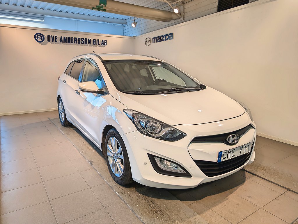 Hyundai i30 Kombi 1.6 CRDi Business (128) Rattvärme|Dragkrok