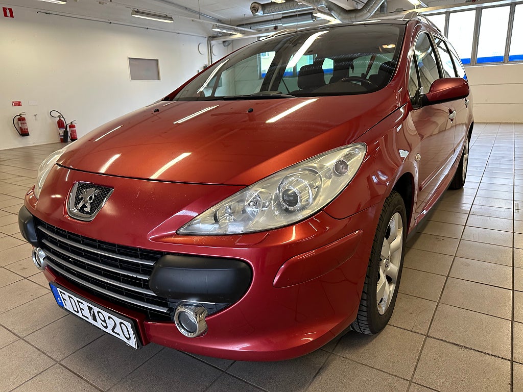 Peugeot 307 SW 2.0 Euro 4 NY BESIKTIGAD