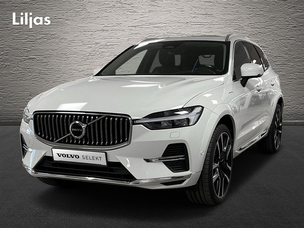 Volvo XC60 Recharge T8 AWD Inscription//Massage stolar//B&W//