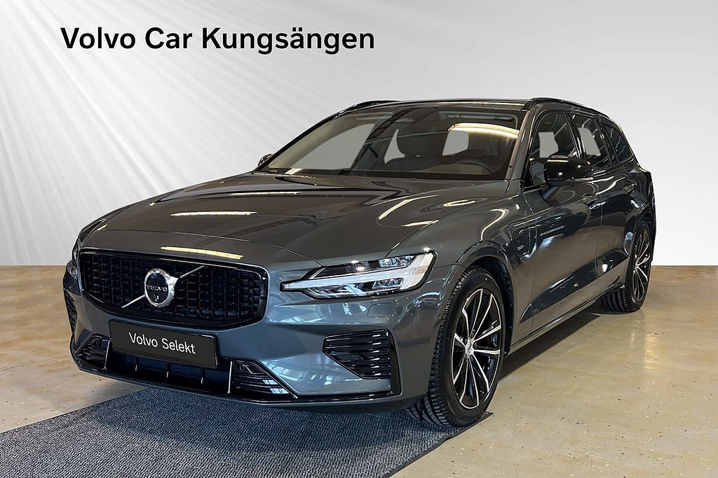 Volvo V60 T6 Plus Dark Nordic Edition 360/HARMAN/DRAG