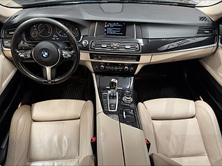 BMW 520 d xDrive Touring Drag D-värm Rattvärme Elstolar HiFi