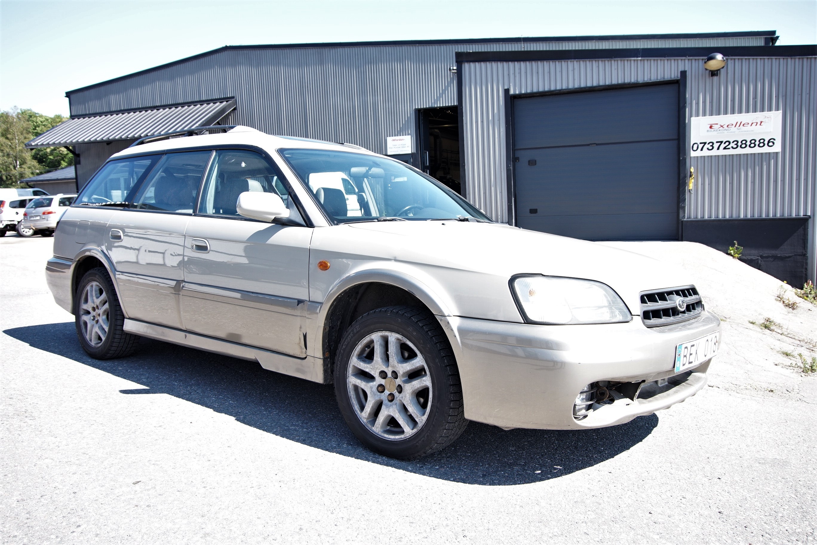 Subaru Legacy Wagon 2.5 1999, photo 2/37