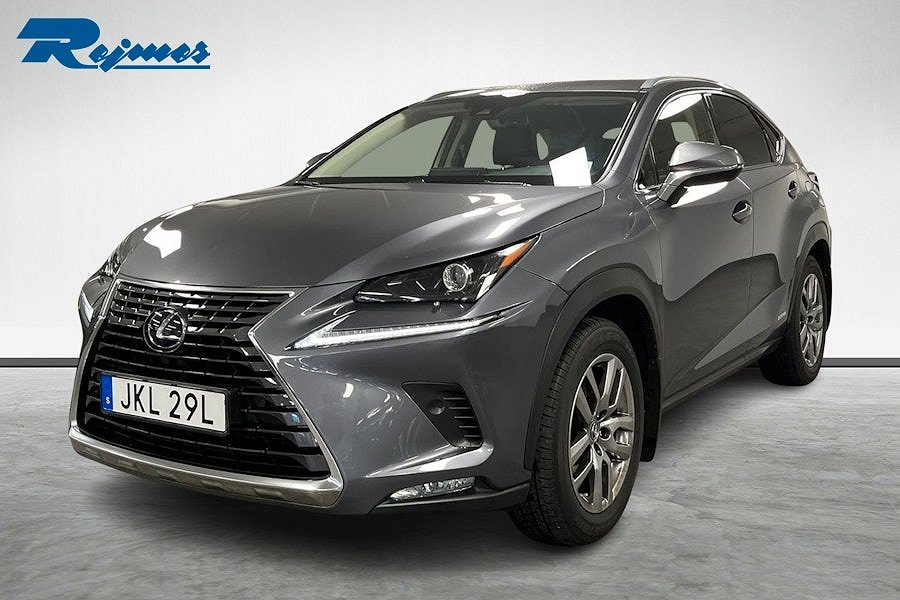 Lexus NX 300h AWD 2,5 E-CVT