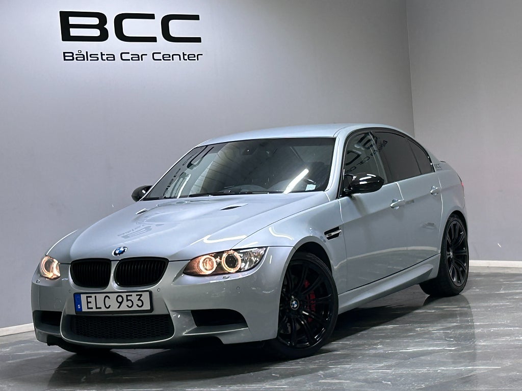 BMW M3 E90 4.0 V8 420hk Manuell BMW Fotobil Individual M Drive