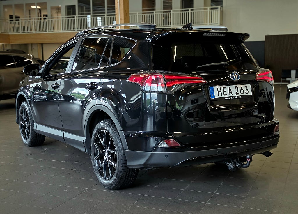 Toyota RAV4 Hybrid 2.5 AWD-i E-CVT/ X-Edition/ Drag / 3,45% ränta