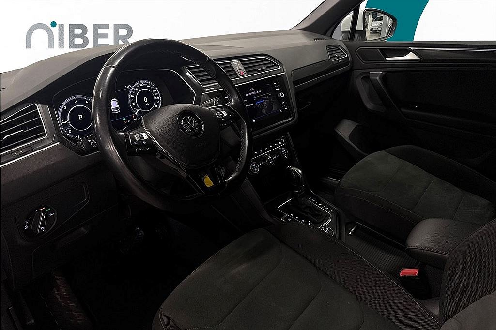 Volkswagen Tiguan 2.0 Tdi 4motion, R-line, Värmare, Cockpit, 360k