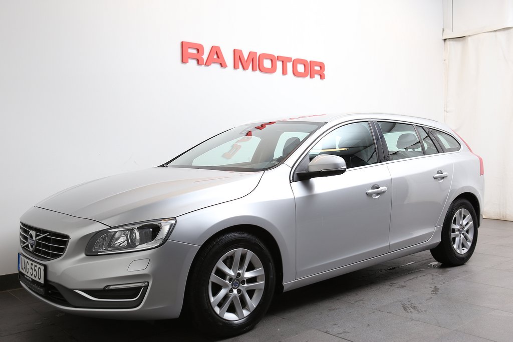 Volvo V60 D4 181hk S/S Summum BE Extraljus VOC Drag 2015