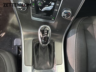 SUV Volvo XC60 14 av 15