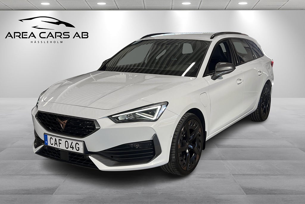 Cupra Leon Sportstourer e-Hybrid  245hk/Drag/Värmare/Ambientlight