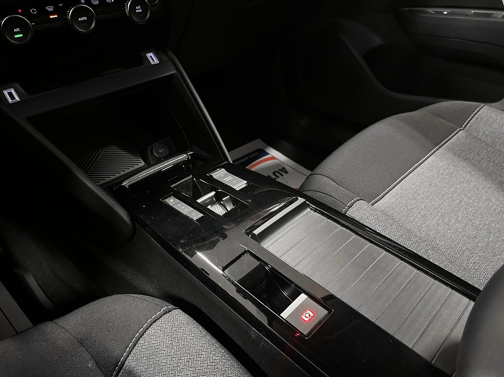 Citroen C4 1.2 PT 130hk Automat  – bild 15