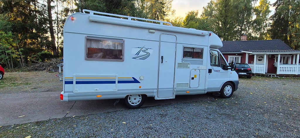 Fiat Ducato Burstner 2.8  JTD 128 HK T 603 Kamrem  bytt Nya däck Ny b