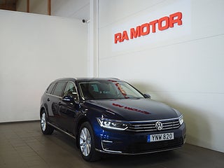 Kombi Volkswagen Passat 1 av 24