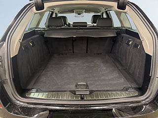 BMW 520d Touring Steptronic S&V-Hjul/Drag/Psens/Helskinn/Navi – bild 12