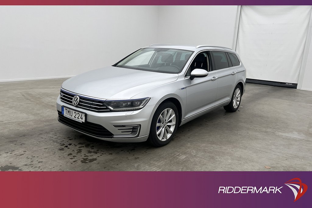 Volkswagen Passat GTE 218hk Värm Kamera CarPlay Drag MOMS