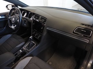 Halvkombi Volkswagen Golf 12 av 21