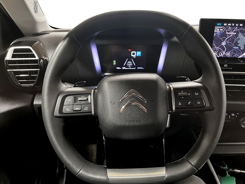 Bild på Citroën C4-X Shine 1.2 PT 130hk Aut B-KAMERA RATTVÄRME CARPLAY