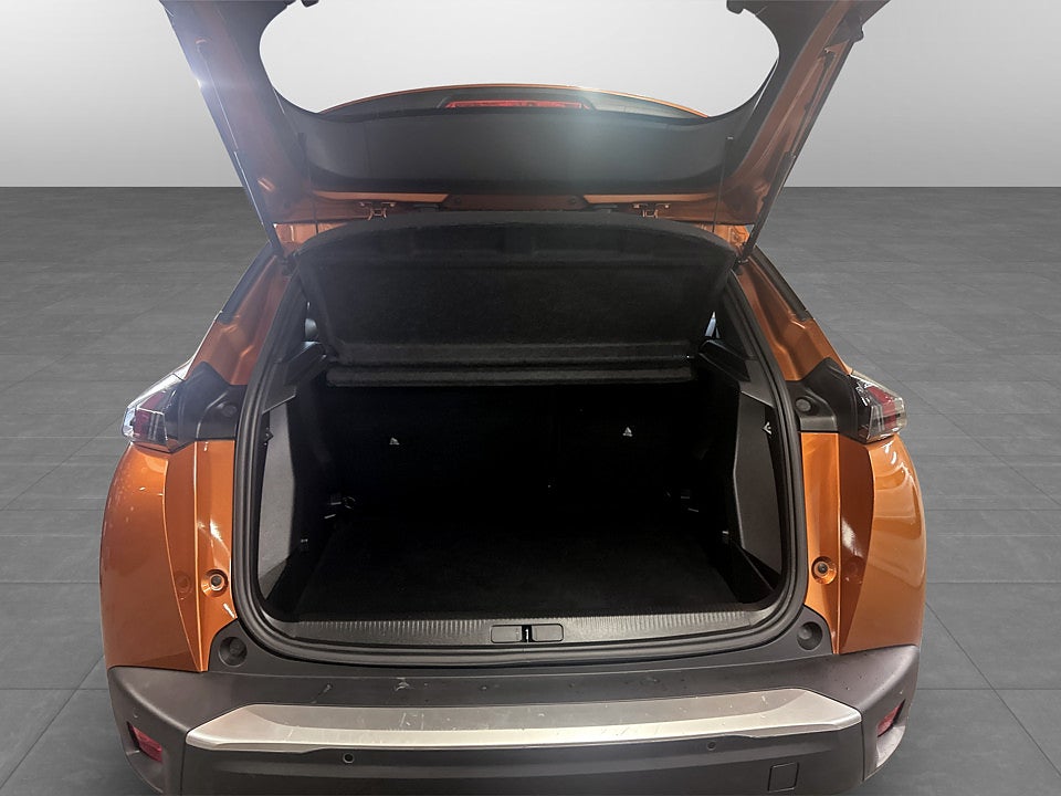 Bild på Peugeot 2008 Active Pack 1.2 PT 100hk PDC-SENSOR CARPLAY