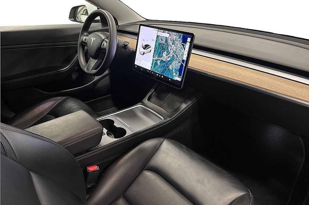 Tesla Model 3 Long Range AWD, FR 2,95%, Pano, Autopilot