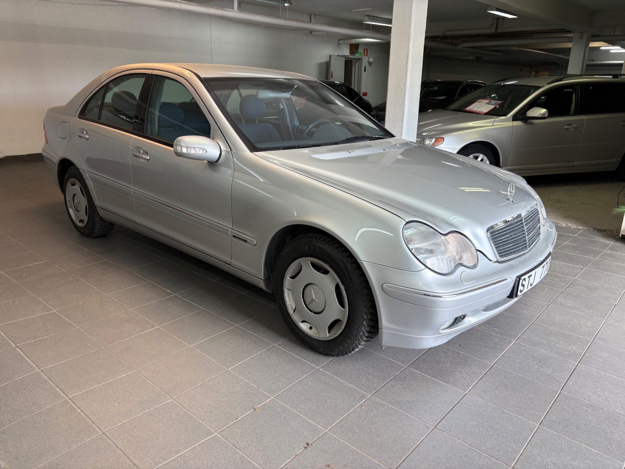 Mercedes-Benz C 180 Elegance ( 2002, bild 7/36