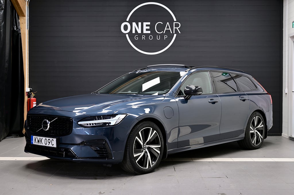 Volvo V90 Recharge T8 AWD Ultimate Dark StoraBatteriet 456hk