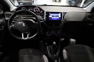 Halvkombi Peugeot 208 11 av 19