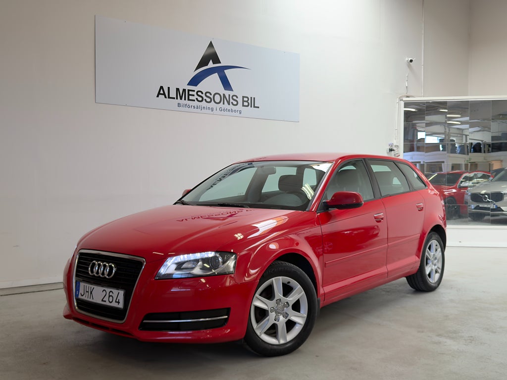 Audi A3 Sportback 1.6 TDI Attraction, Comfort, Farthållare.