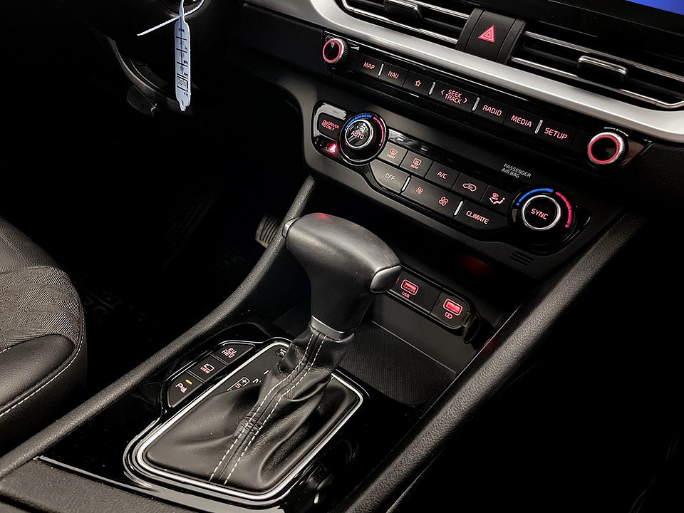 Bild på Kia Niro Advance Plus PHEV 141hk Aut B-KAMERA DRAG CARPLAY