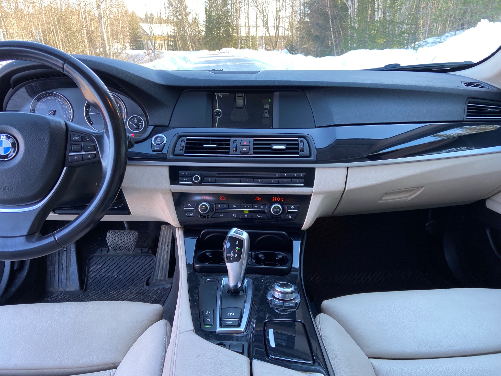BMW 530 2011, bild 5/35