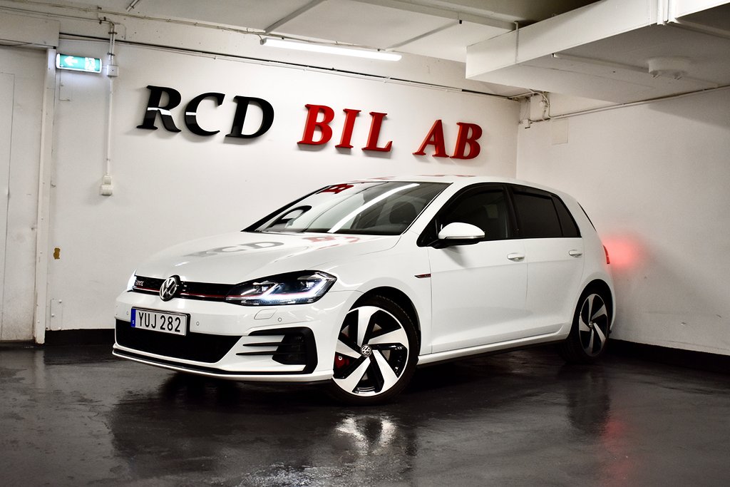 Volkswagen Golf GTI PERFORMANCE COCKPIT CARPLAY PDC KAMERA 