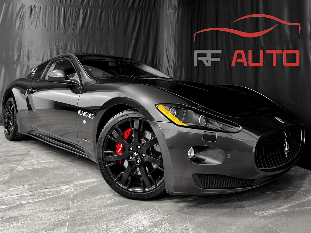 Maserati GranTurismo S MC-Shift Handling Package Svensksåld 439hk 