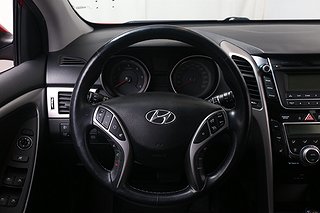 Halvkombi Hyundai i30 12 av 16