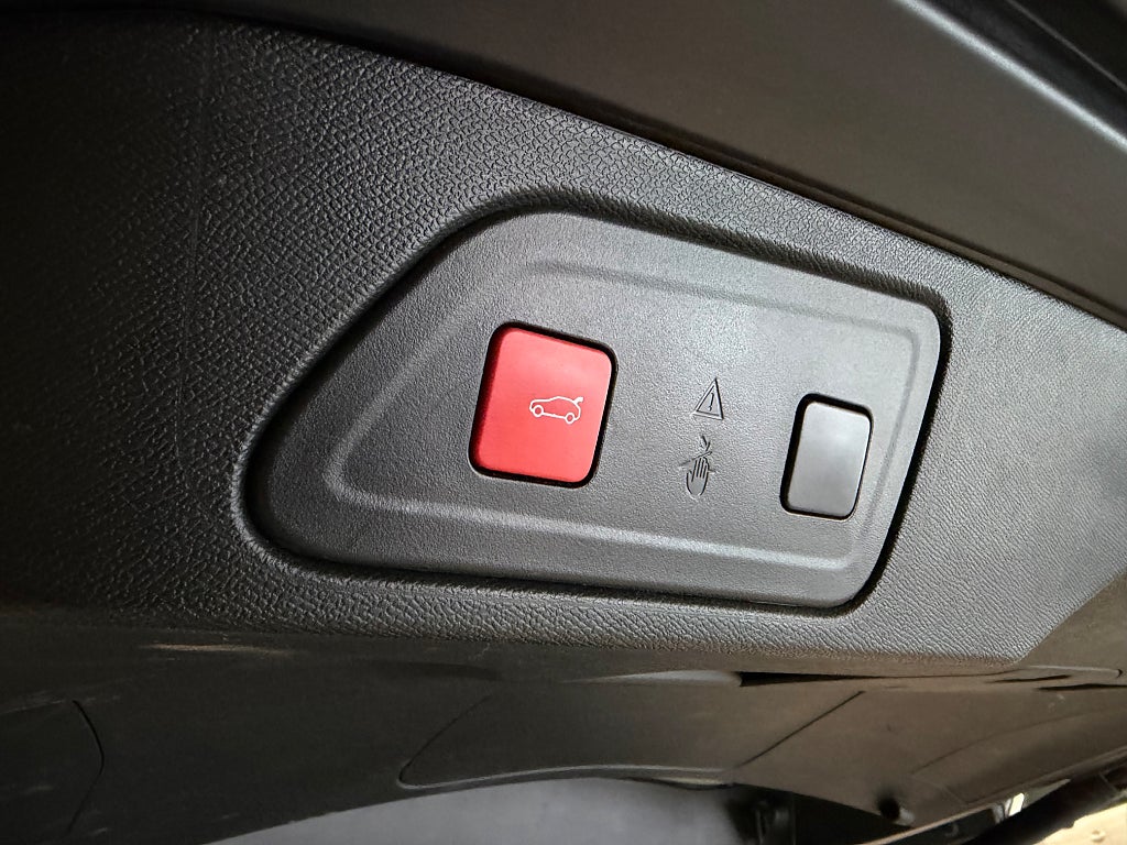 Citroën C5 Aircross Hybrid 225hk Adap-Farth Förklimatisering  Elstol Navi bild 17