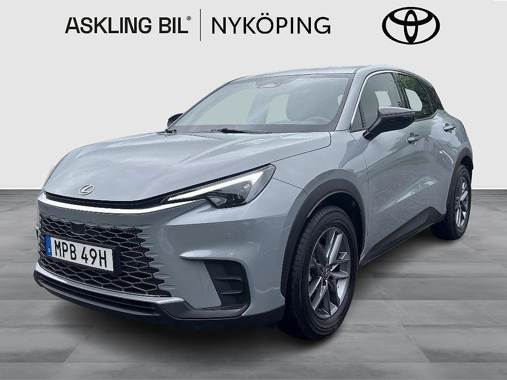 Lexus LBX 1.5 E-CVT Vinterhjul ingår Euro 6