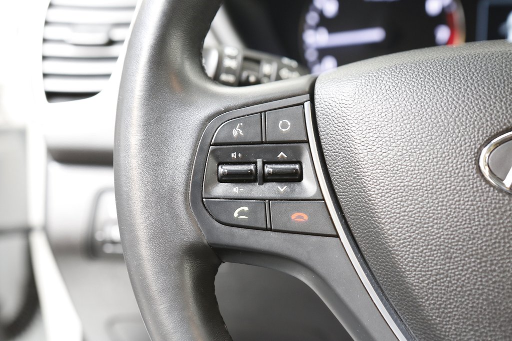 Hyundai i20 1,4 Premium 101hk 5D Panorama Kamera 2016