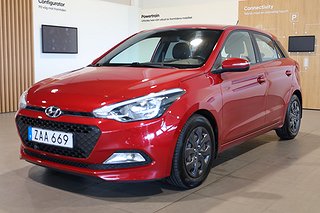 Halvkombi Hyundai i20 1 av 20