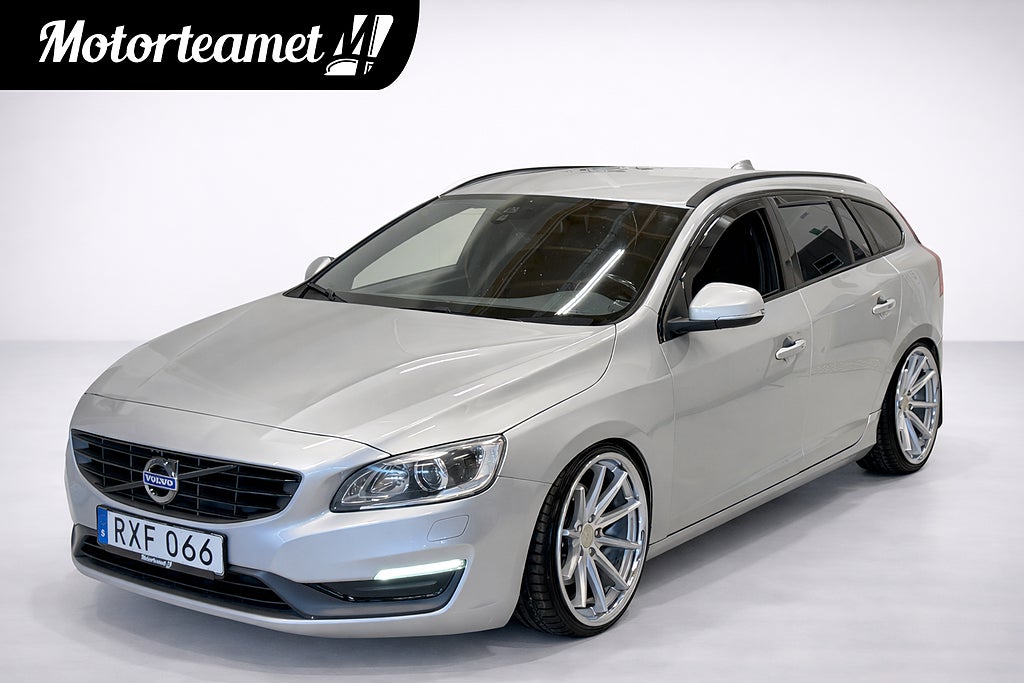 Volvo V60 D4 AWD Stjärnhimmel Coils IMAZ D-Värm K-rem Bytt
