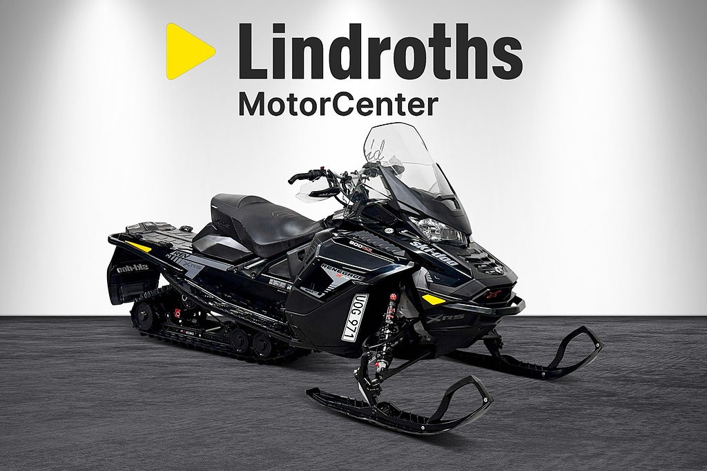 Ski-Doo Renegade XRS 900 ACE Turbo 