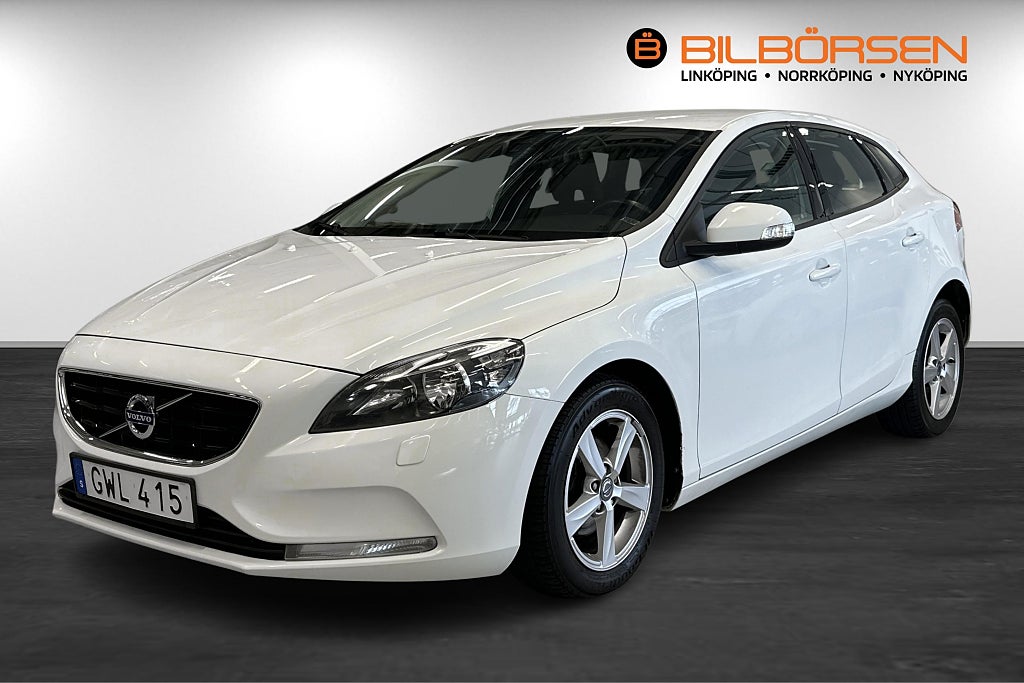 Volvo V40 D2 Kinetic (Kamrem bytt)