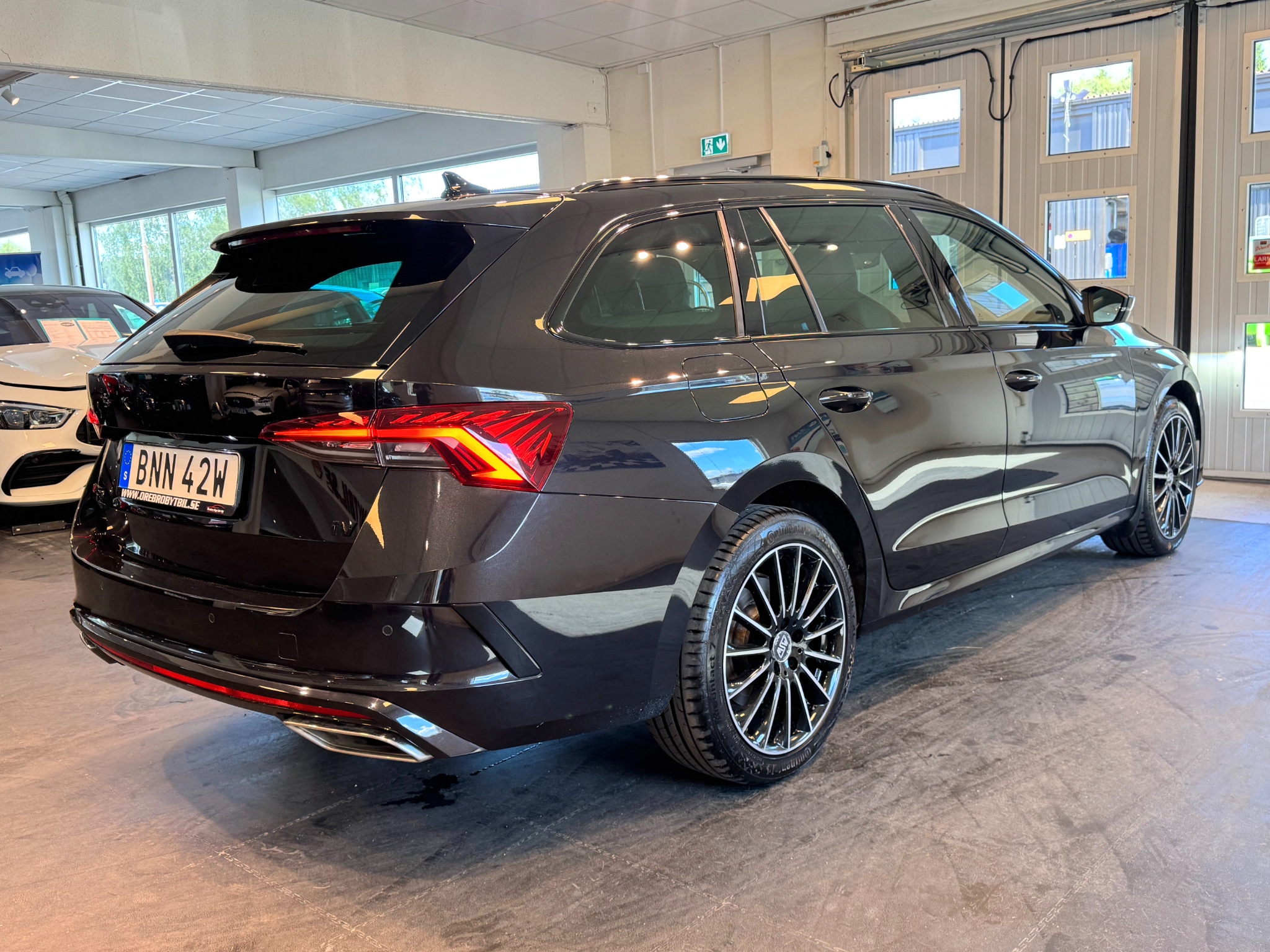 Skoda Octavia 2021, bild 4/57